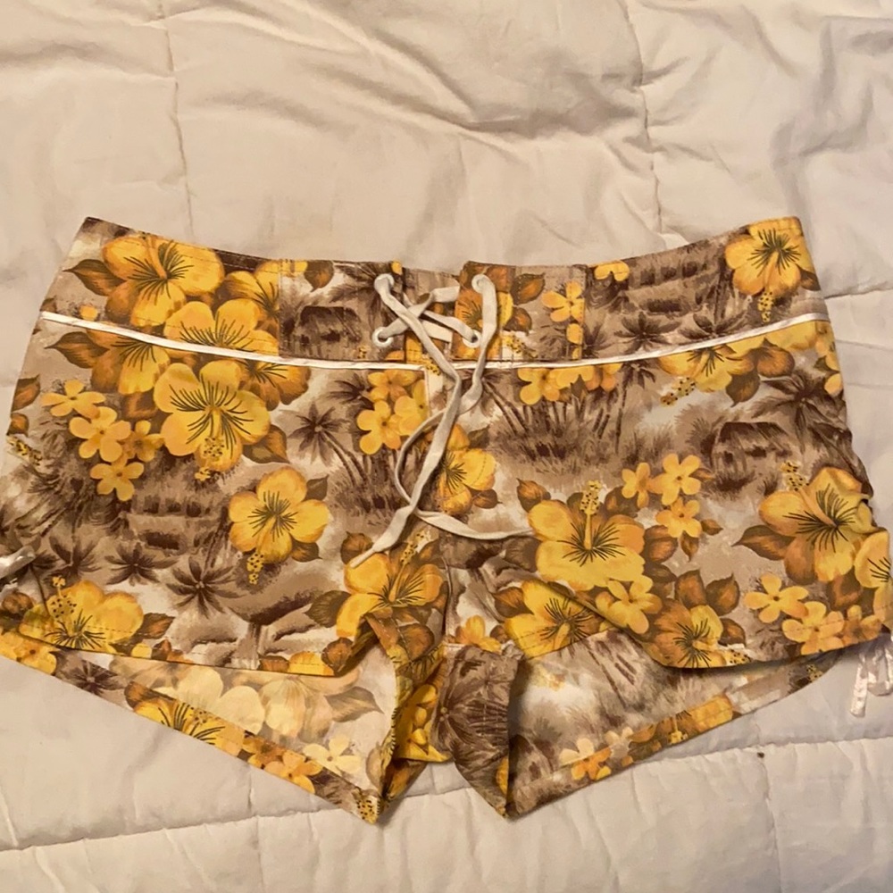 Roxy board shorts! Swim with these on!